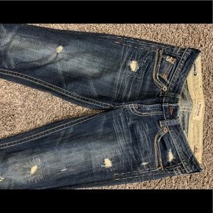 Mekonm Buckle Jeans